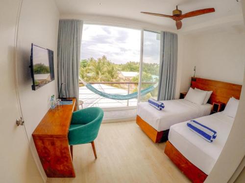 Bliss-Dhigurah-Zams-Maldives1