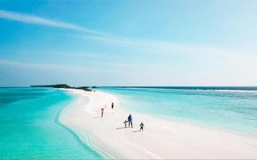 Bliss-Dhigurah-Zams-Maldives17