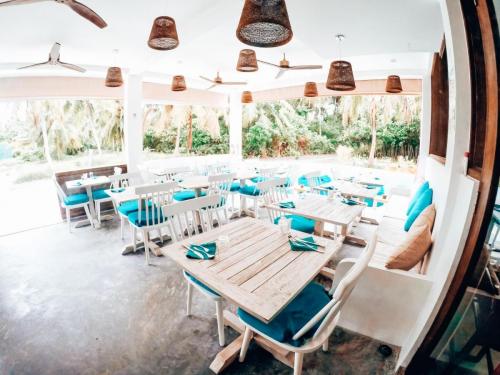 Bliss-Dhigurah-Zams-Maldives7