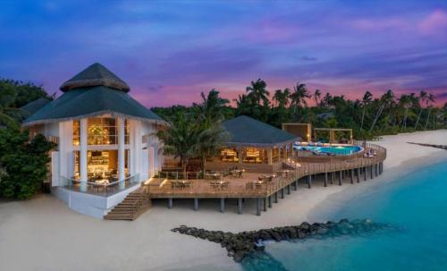 JW-Marriott-ZamsMaldives11